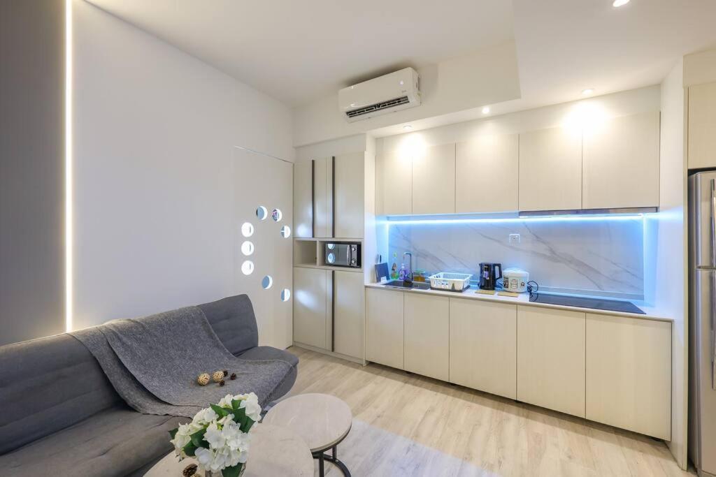 Kl Sanctuary Style Comforts, Pool, Gym, Near Mrt! Pangsapuri Kuala Lumpur