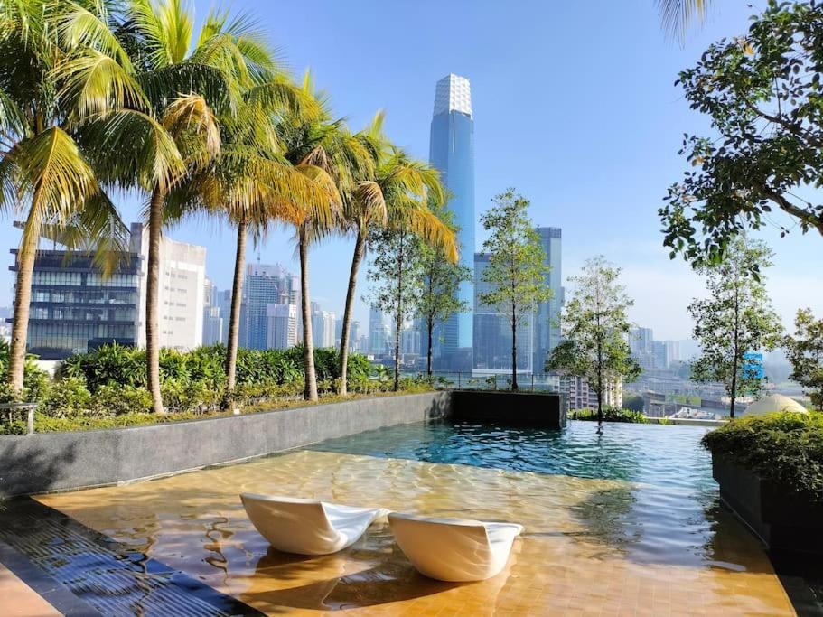 Kl Sanctuary Style Comforts, Pool, Gym, Near Mrt! Apartment