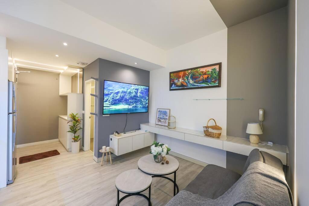 Apartment Kl Sanctuary Style Comforts, Pool, Gym, Near Mrt! *