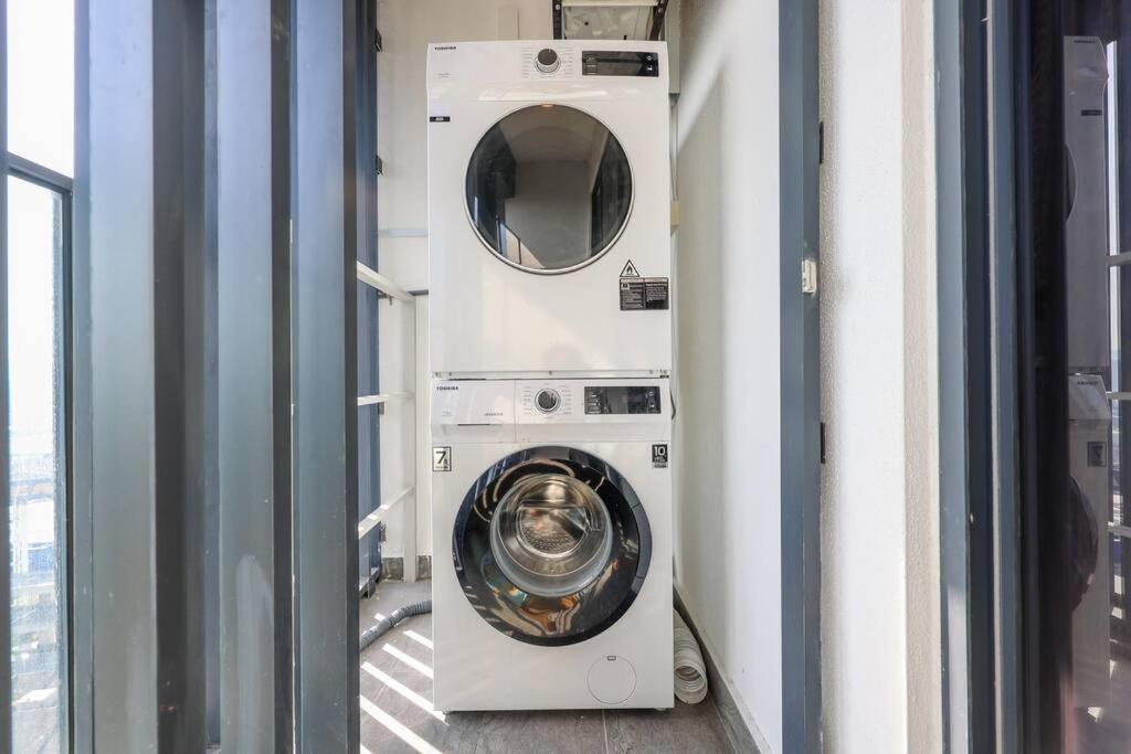 Apartment Kl Sanctuary Style Comforts, Pool, Gym, Near Mrt! *